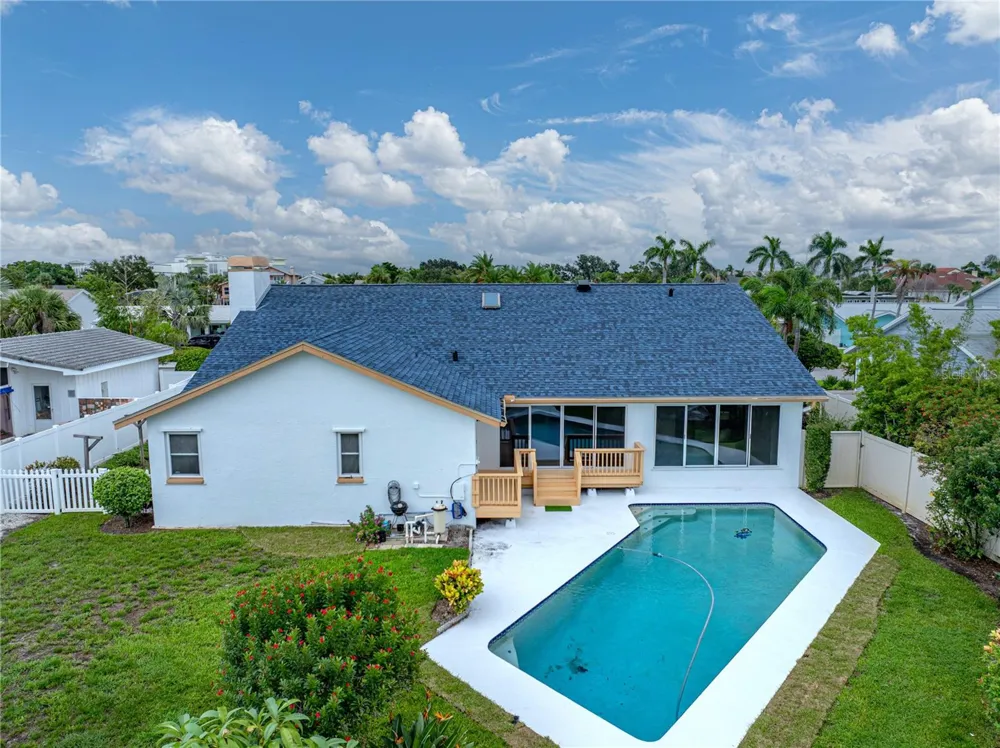 366 6TH AVENUE Tierra Verde, FL 33715