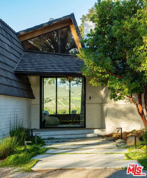 5399 Baseline Avenue Santa Ynez, CA 93460