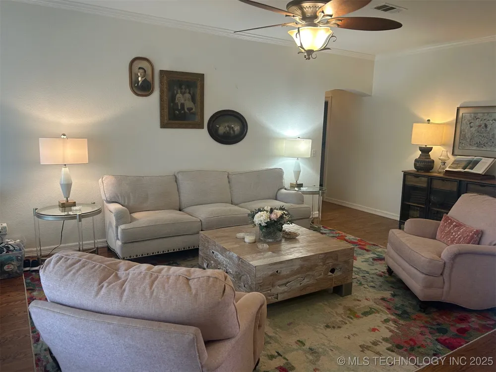 6912 E Galveston Street Broken Arrow, OK 74014