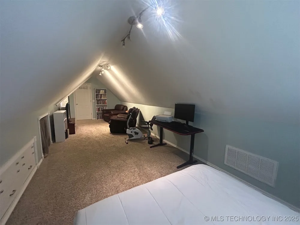 6912 E Galveston Street Broken Arrow, OK 74014