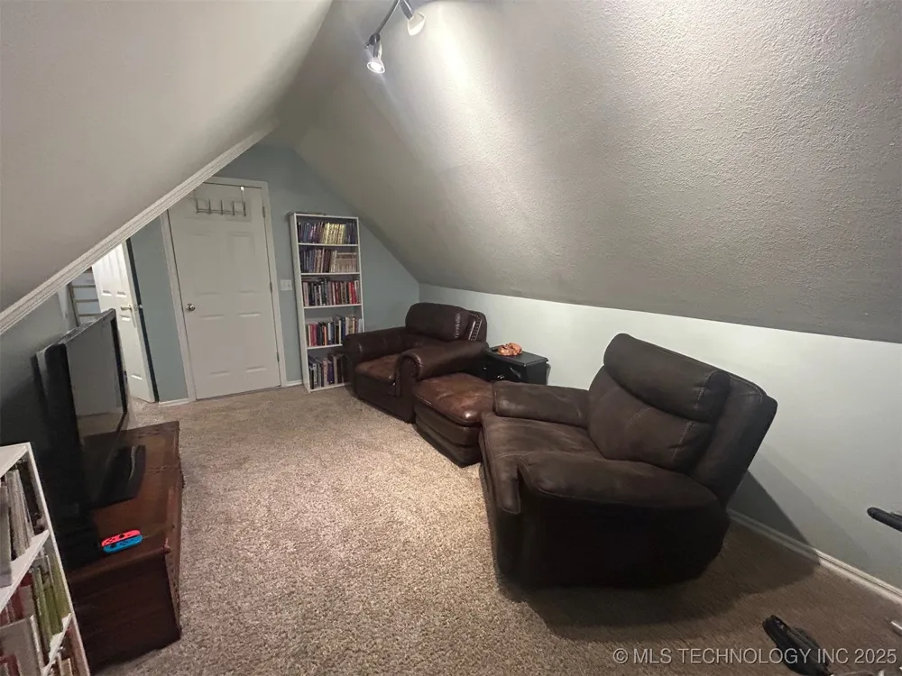 6912 E Galveston Street Broken Arrow, OK 74014