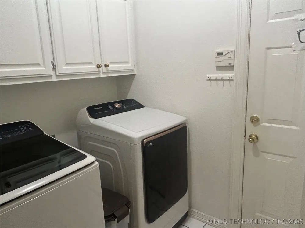 6912 E Galveston Street Broken Arrow, OK 74014