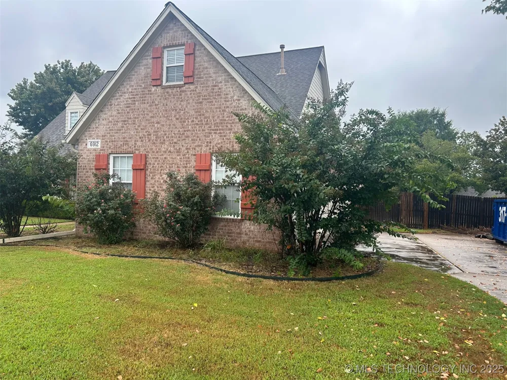 6912 E Galveston Street Broken Arrow, OK 74014