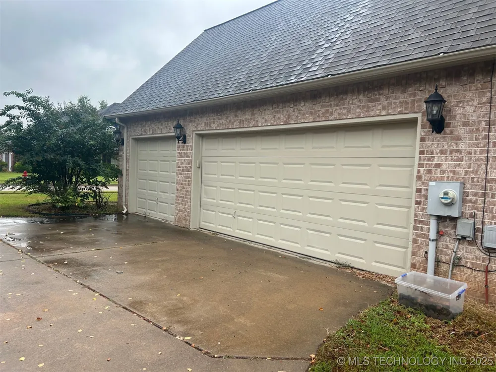 6912 E Galveston Street Broken Arrow, OK 74014