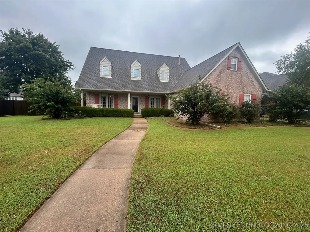 6912 E Galveston Street Broken Arrow, OK 74014