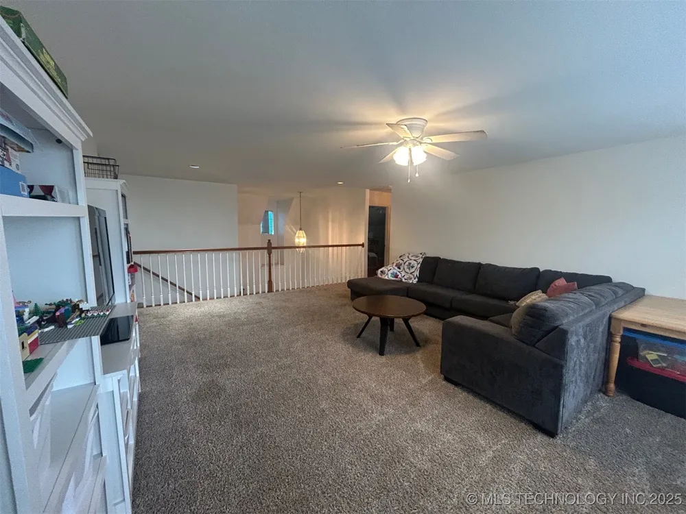 6912 E Galveston Street Broken Arrow, OK 74014