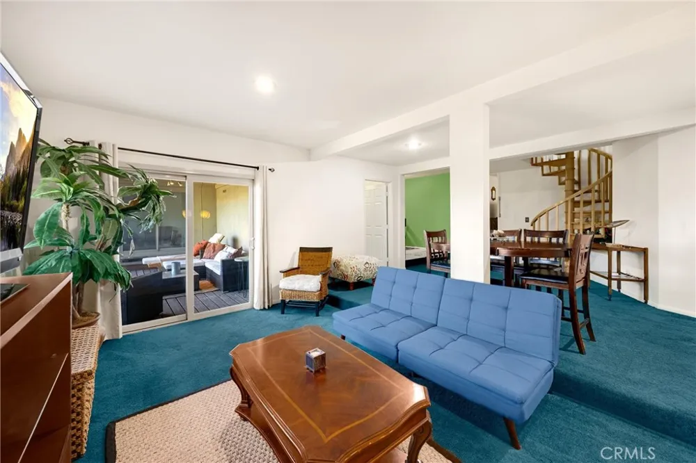 5495 Summit Drive Wrightwood, CA 92397