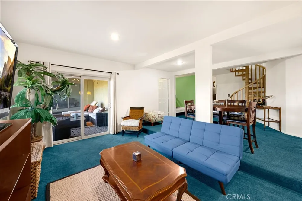5495 Summit Drive Wrightwood, CA 92397