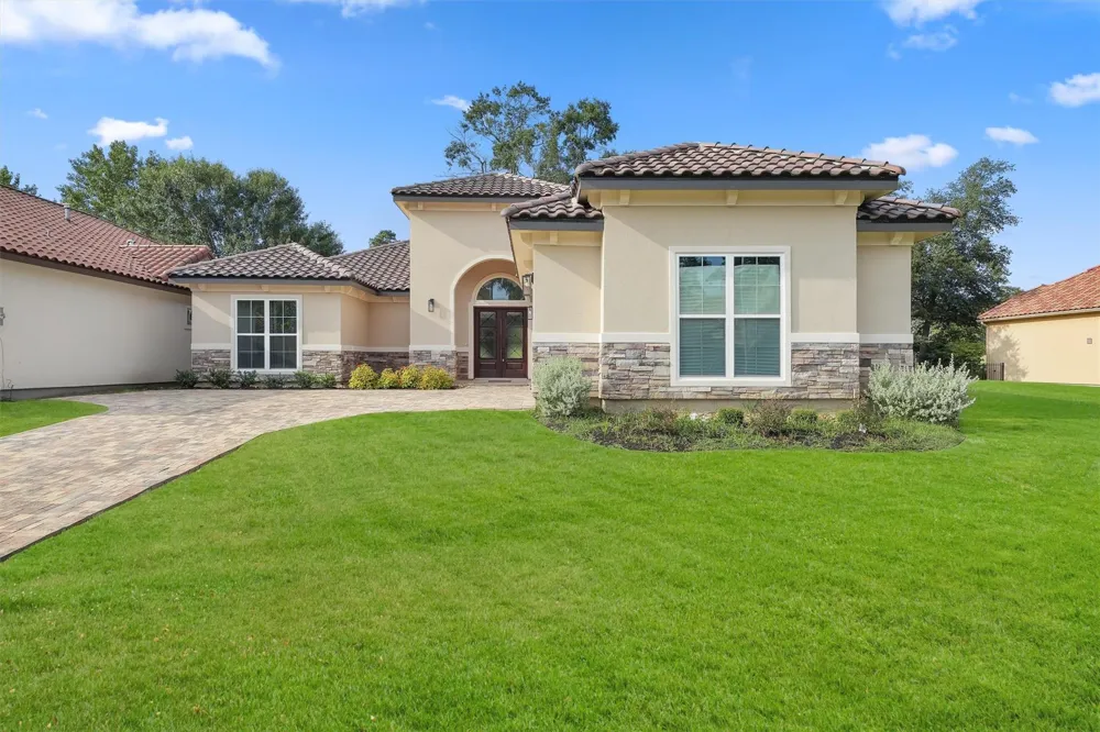16015 Bridges Fairway Lane Houston, TX 77068