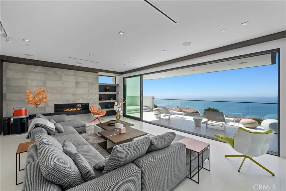 2935 Vista del Mar Rancho Palos Verdes, CA 90275