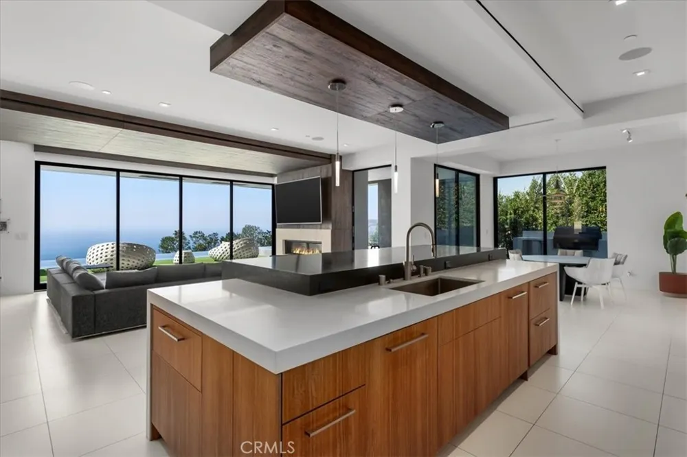 2935 Vista del Mar Rancho Palos Verdes, CA 90275