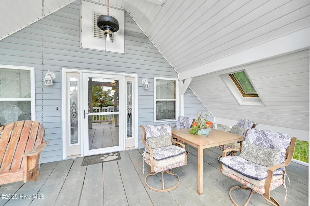 640 Old Pamlico Beach Road Belhaven, NC 27810
