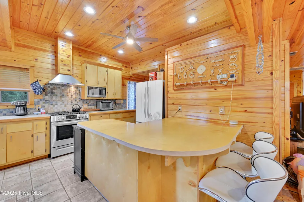 640 Old Pamlico Beach Road Belhaven, NC 27810