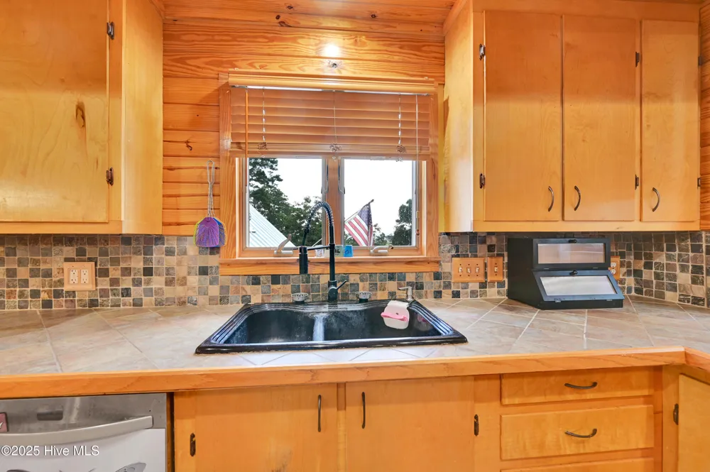640 Old Pamlico Beach Road Belhaven, NC 27810