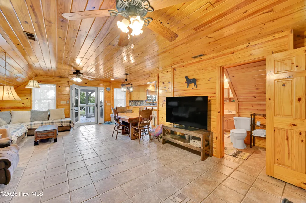640 Old Pamlico Beach Road Belhaven, NC 27810