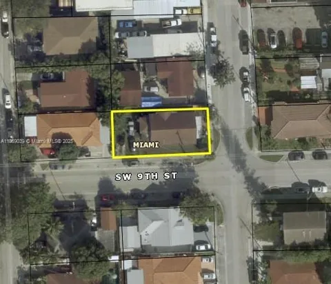 844 SW 8th Ct