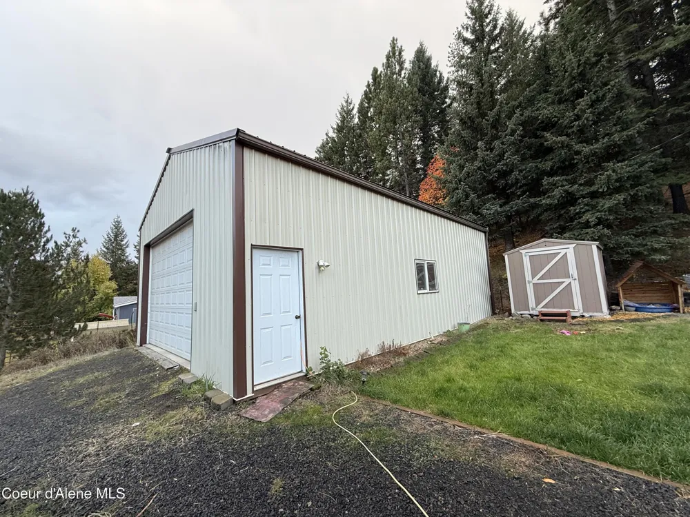 1828 Boundary Lp St. Maries, ID 83861
