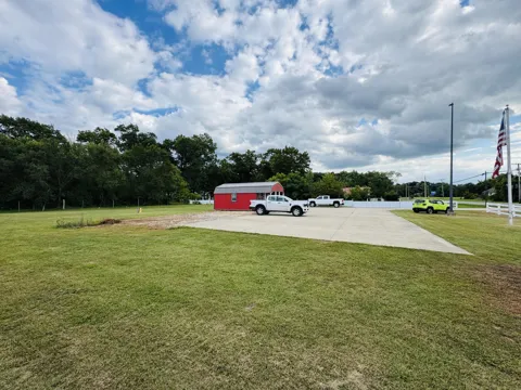 2260 S Us Highway 35
