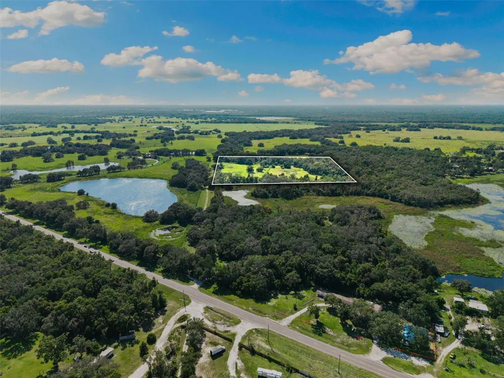 14765 US HIGHWAY 41 Spring Hill, FL 34610