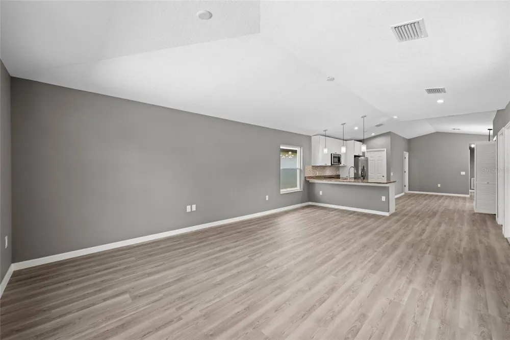 3908 WALNUT AVENUE Sarasota, FL 34234