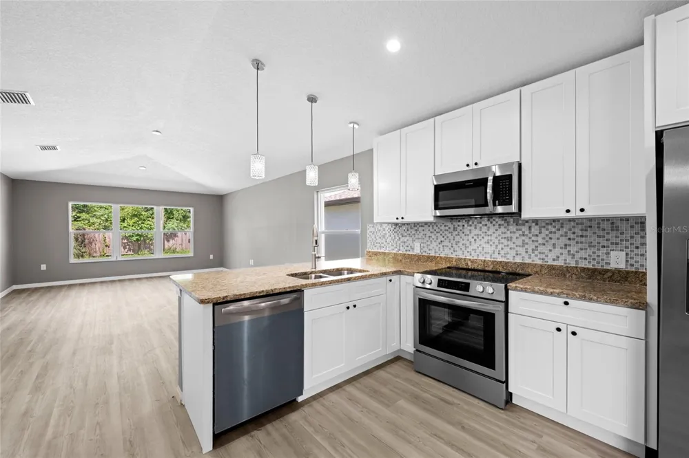3908 WALNUT AVENUE Sarasota, FL 34234