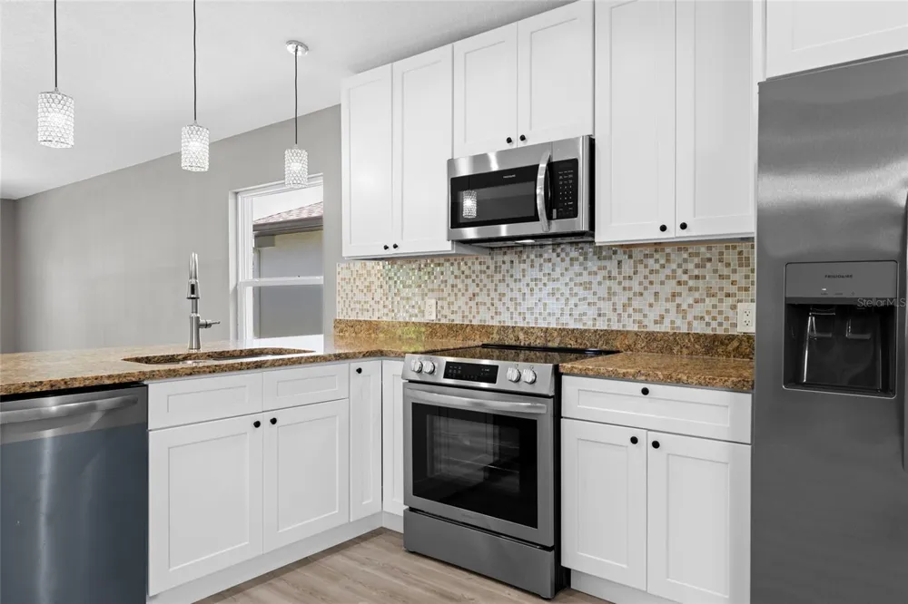 3908 WALNUT AVENUE Sarasota, FL 34234