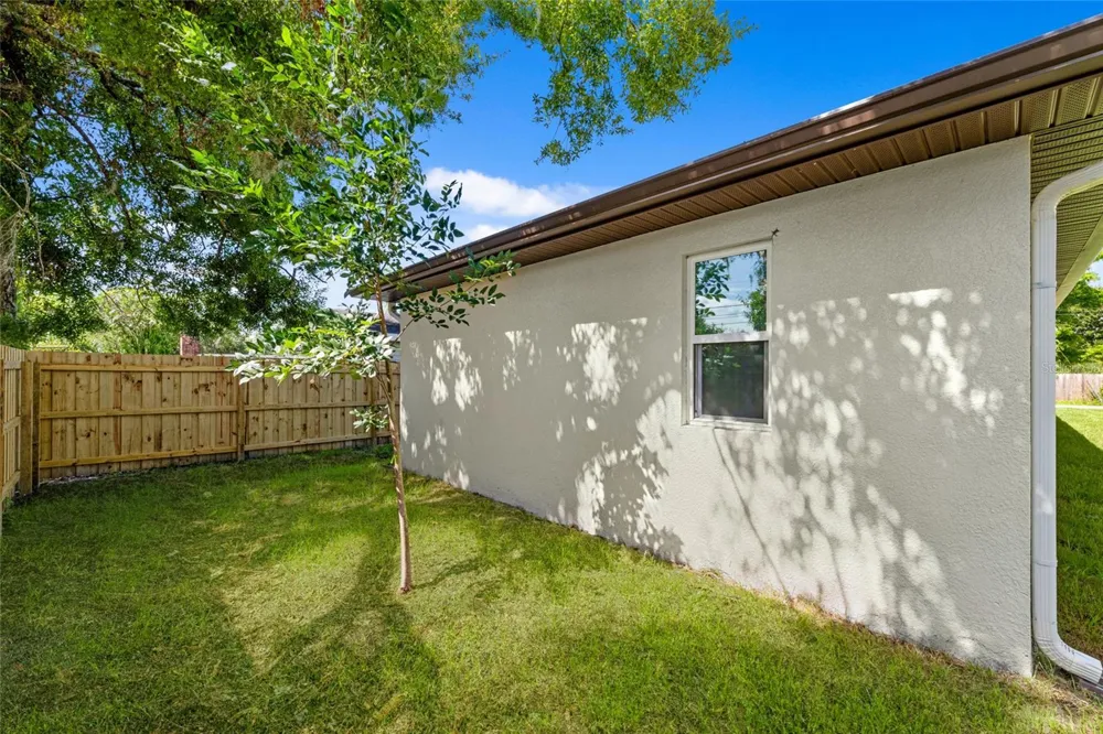 3908 WALNUT AVENUE Sarasota, FL 34234