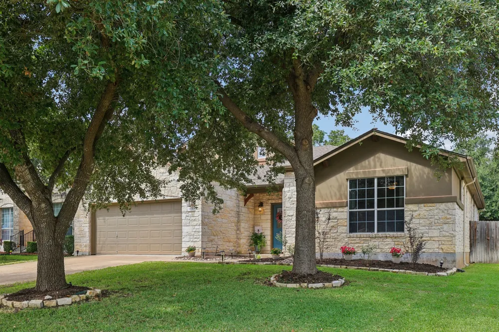 3804 Spyglass Cove Round Rock, TX 78664