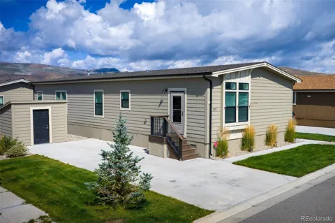 551 Summit Trail #193