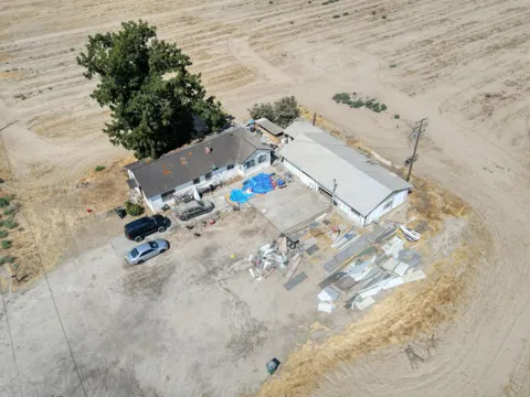 8168 E Floral Avenue