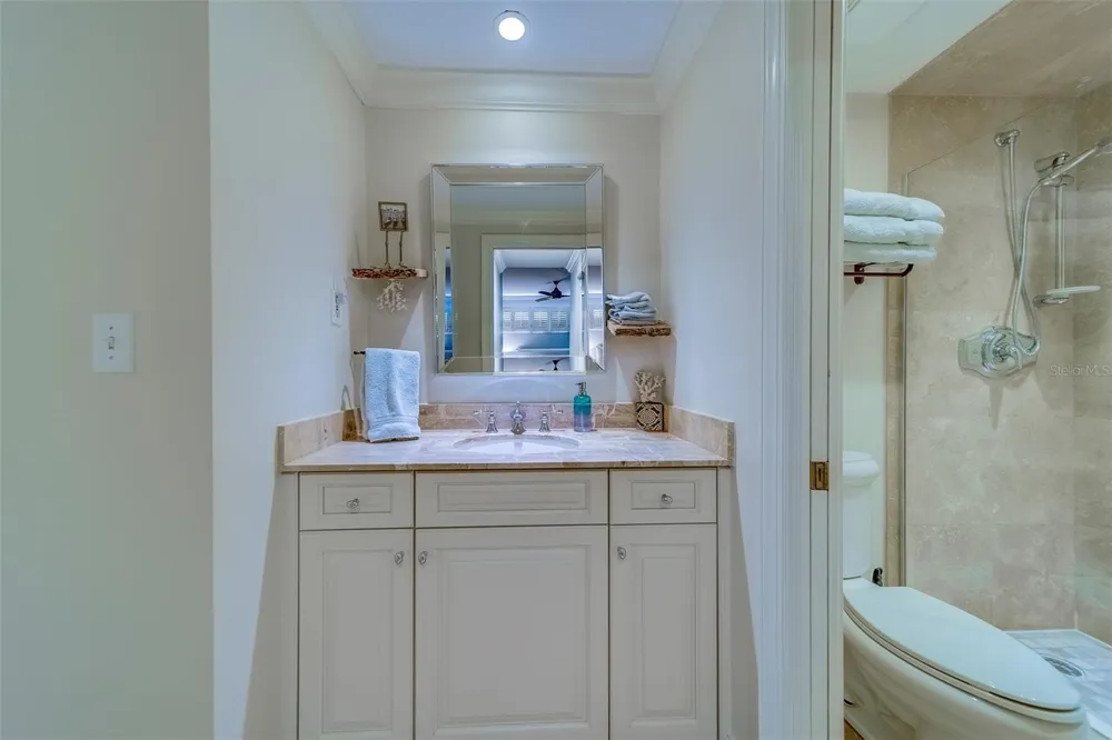2250 GULF BOULEVARD #B2 Belleair Beach, FL 33786
