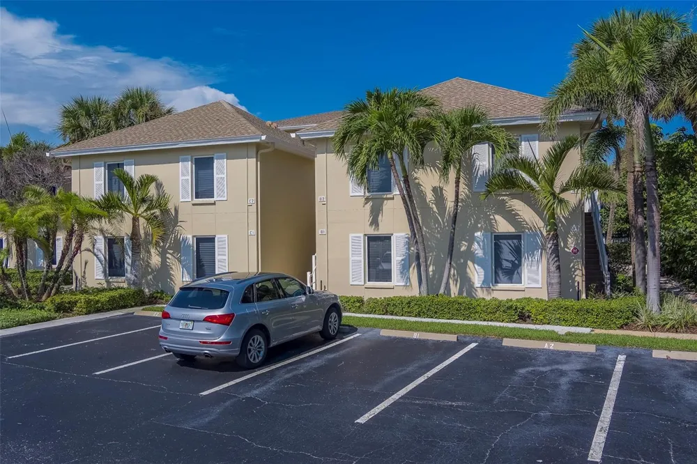 2250 GULF BOULEVARD #B2 Belleair Beach, FL 33786