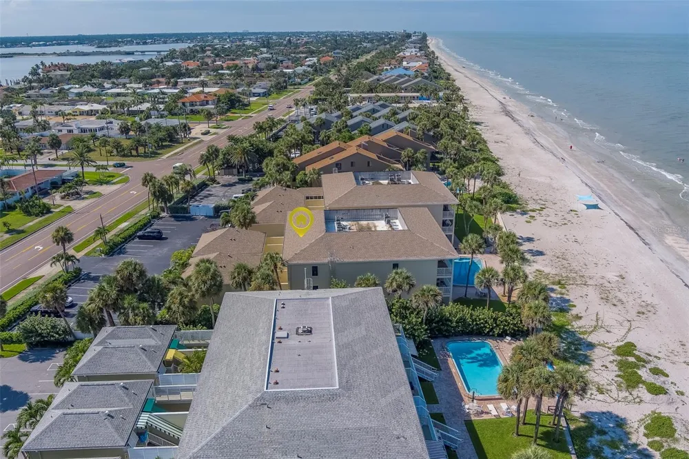 2250 GULF BOULEVARD #B2 Belleair Beach, FL 33786
