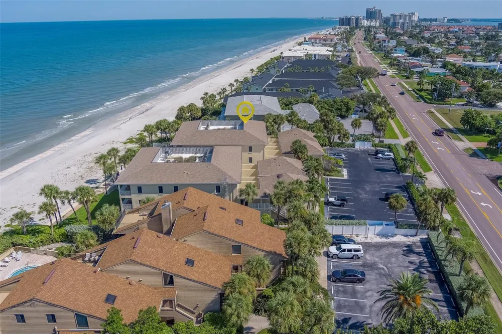 2250 GULF BOULEVARD #B2 Belleair Beach, FL 33786