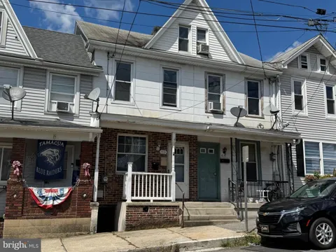 413 E UNION STREET