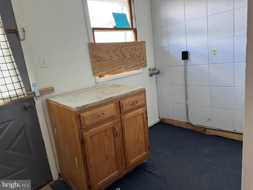 413 E UNION STREET Tamaqua, PA 18252