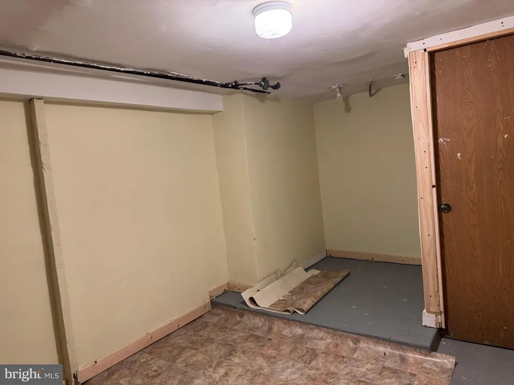 413 E UNION STREET Tamaqua, PA 18252