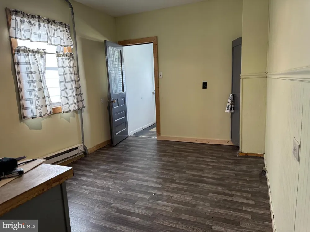 413 E UNION STREET Tamaqua, PA 18252