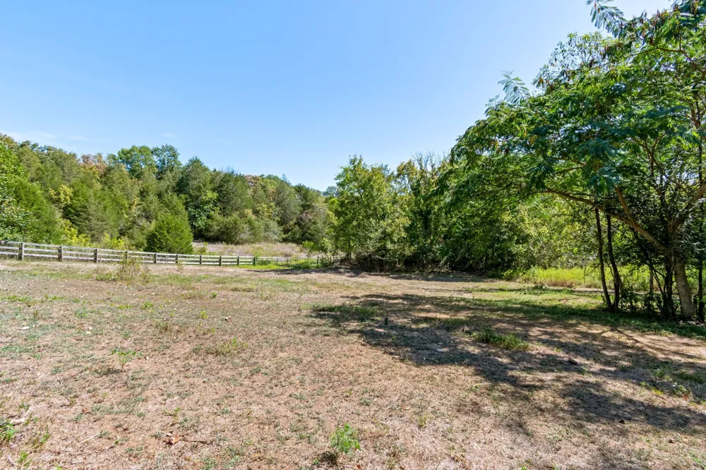 2320 Stephens Road Columbia, TN 38401
