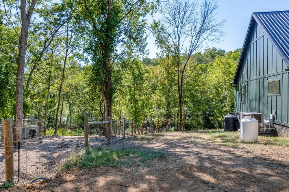 2320 Stephens Road Columbia, TN 38401