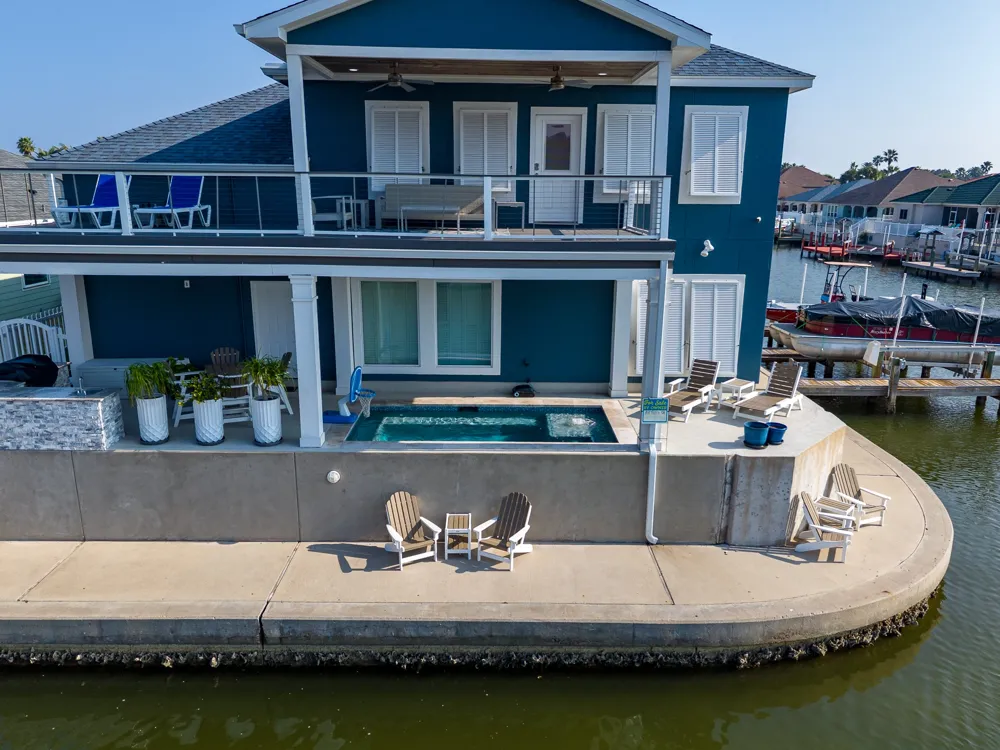 113 Tarpon Court Aransas Pass, TX 78336