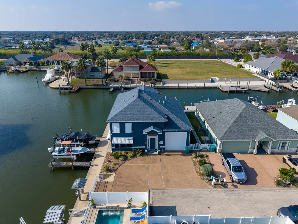 113 Tarpon Court Aransas Pass, TX 78336