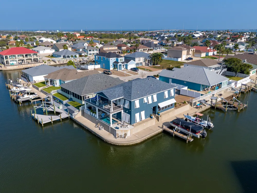 113 Tarpon Court Aransas Pass, TX 78336