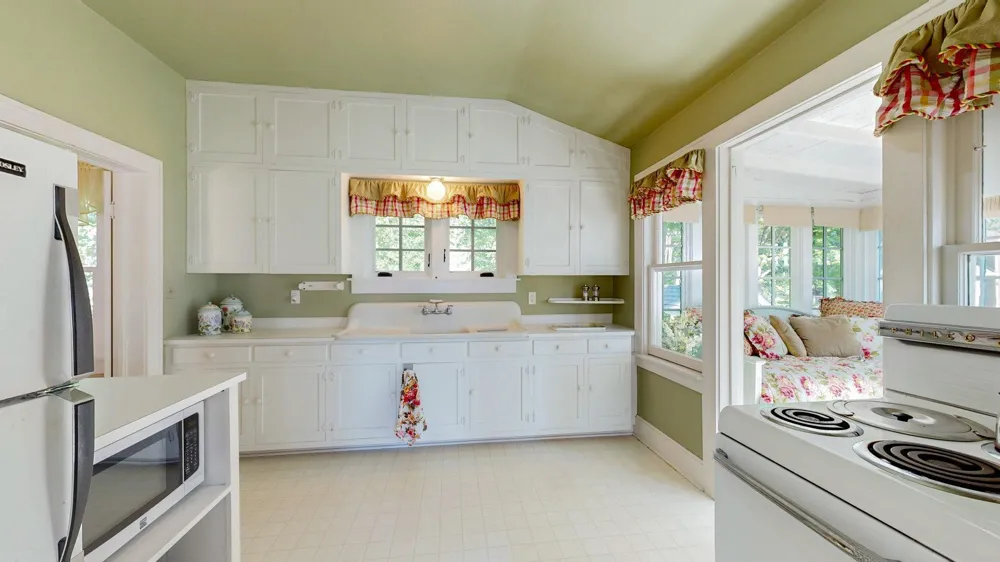 N1211 Eastside Birchwood, WI 54817