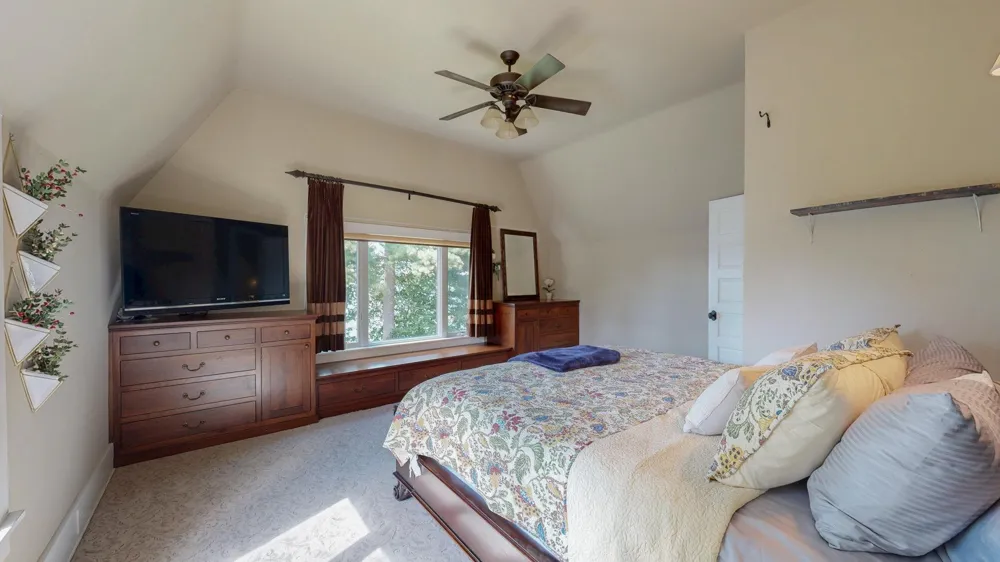 N1211 Eastside Birchwood, WI 54817
