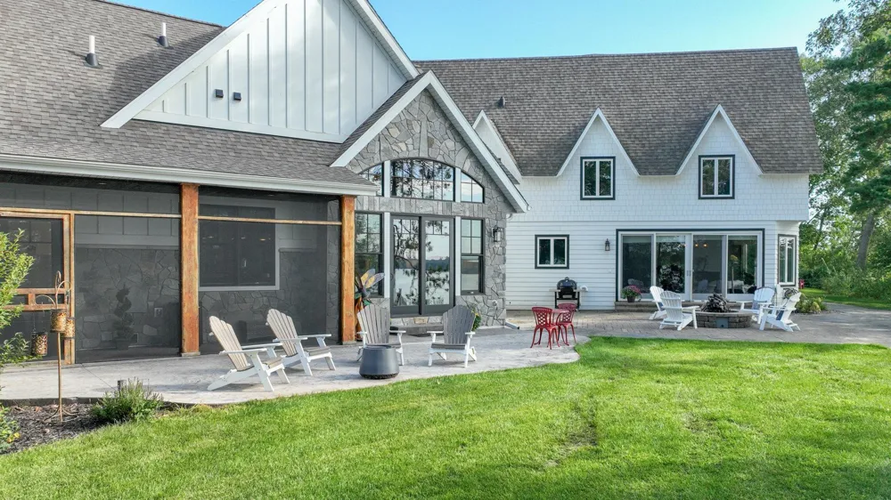 N1211 Eastside Birchwood, WI 54817