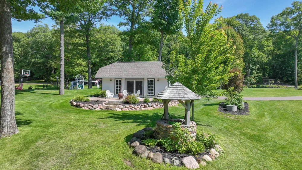 N1211 Eastside Birchwood, WI 54817