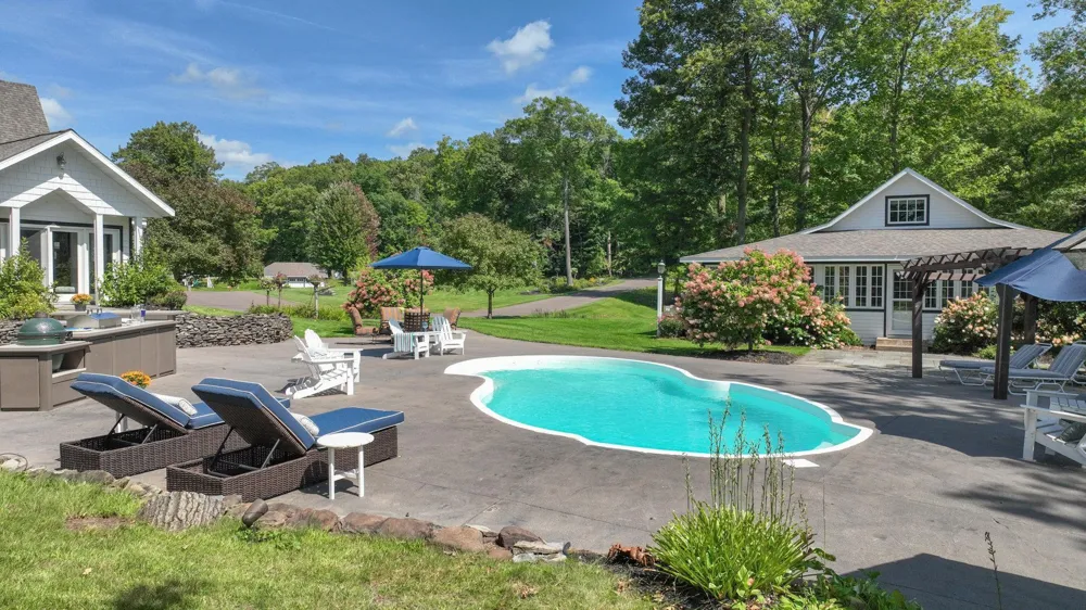 N1211 Eastside Birchwood, WI 54817