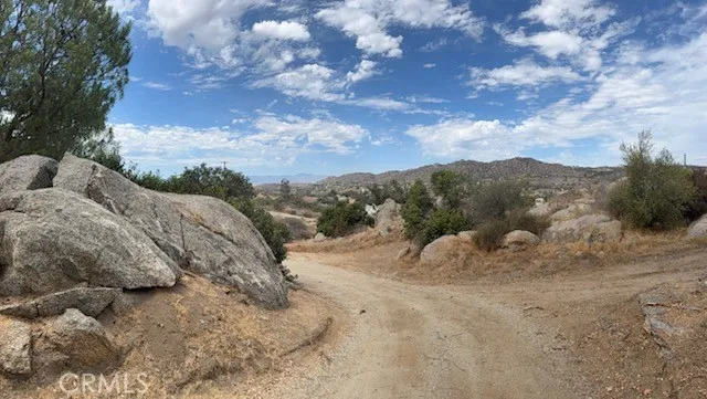 24260 Minton Road Homeland, CA 92548