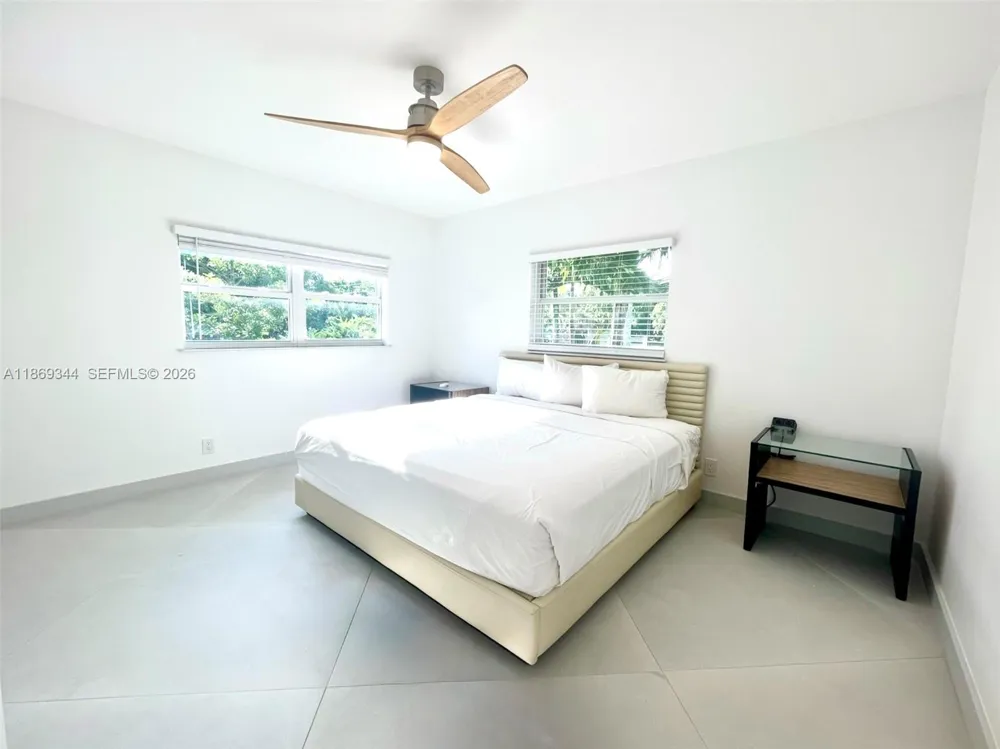 16490 SW 244th St Homestead, FL 33031